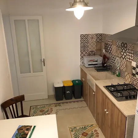 Апартаменты Trapani Apartments Трапани